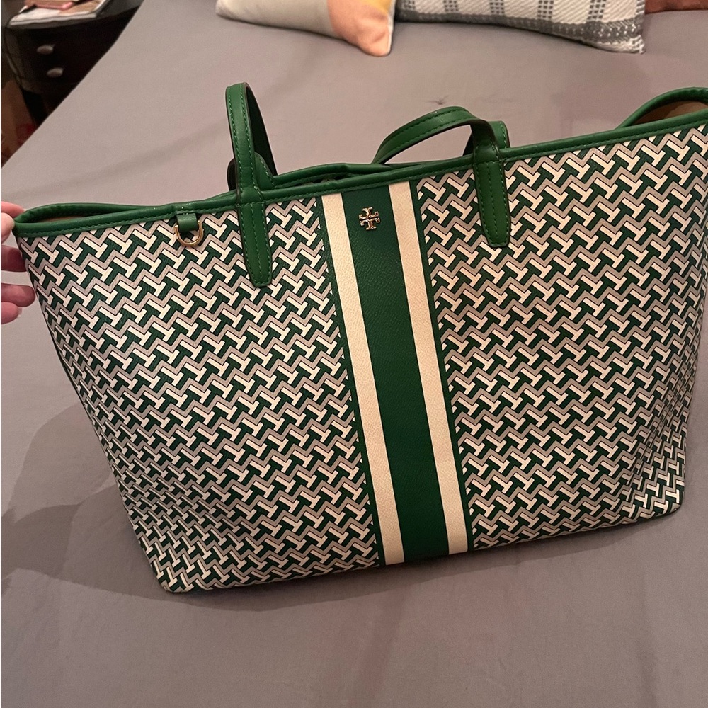 Tory Burch Green and Cream Geometric Tote
